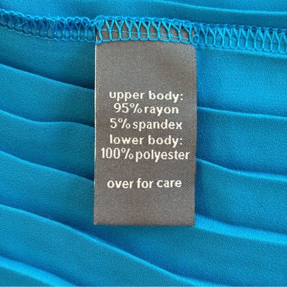 THE LIMITED Pleated Top Stretch Jersey Women’s Medium Blue